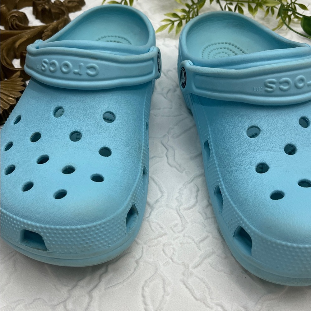Blue Crocs - Picture 2 of 5